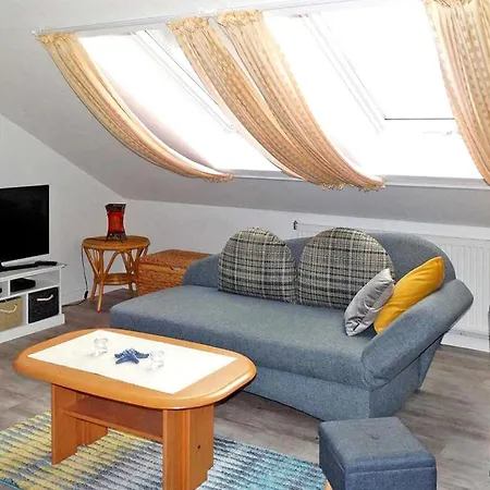 1 Bedroom Cozy In Sellin Ostseebad